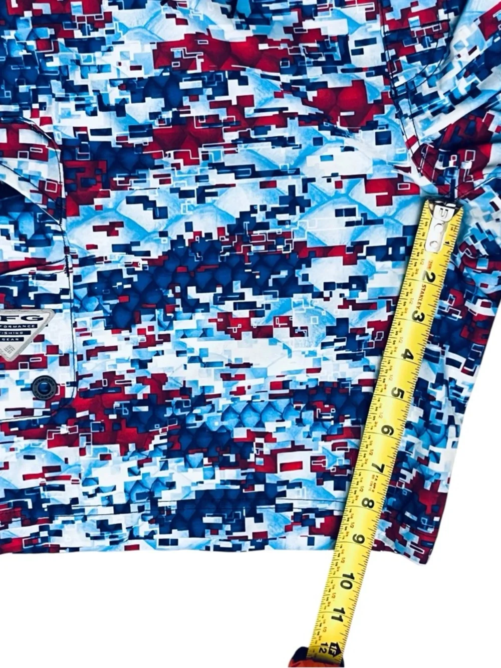 Columbia PFG Offshore Men's 38 Board Shorts UPF 50 Omni Shade Shield Geo Print